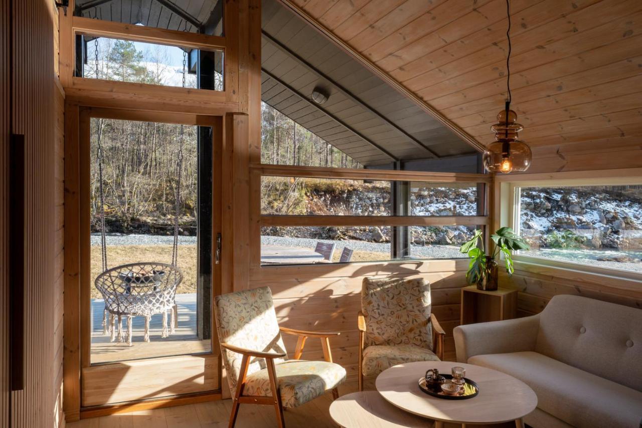 Jolstraholmen Camping Og Hytter Vassenden Exteriör bild