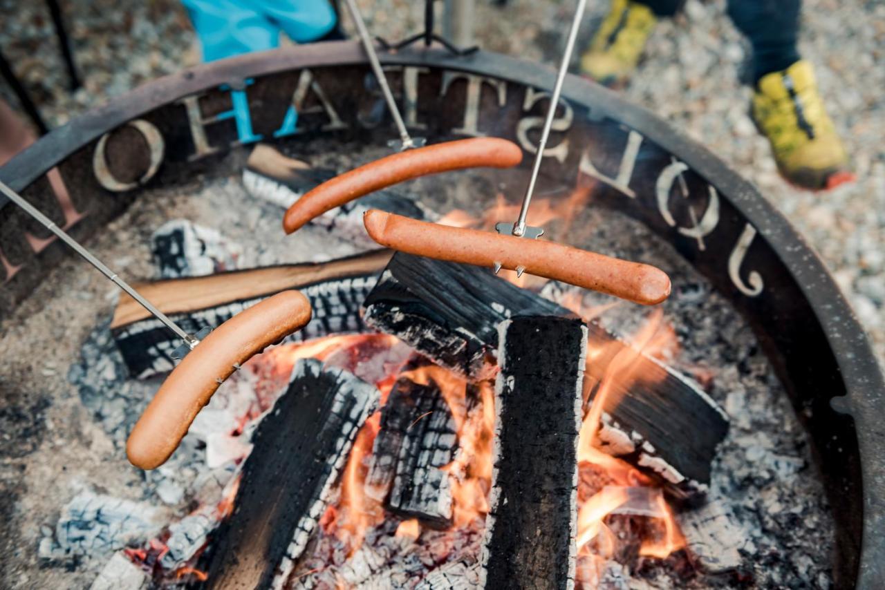 Jolstraholmen Camping Og Hytter Vassenden Exteriör bild